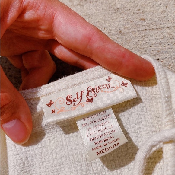 Vintage Y2K Halter Top - Picture 10 of 10